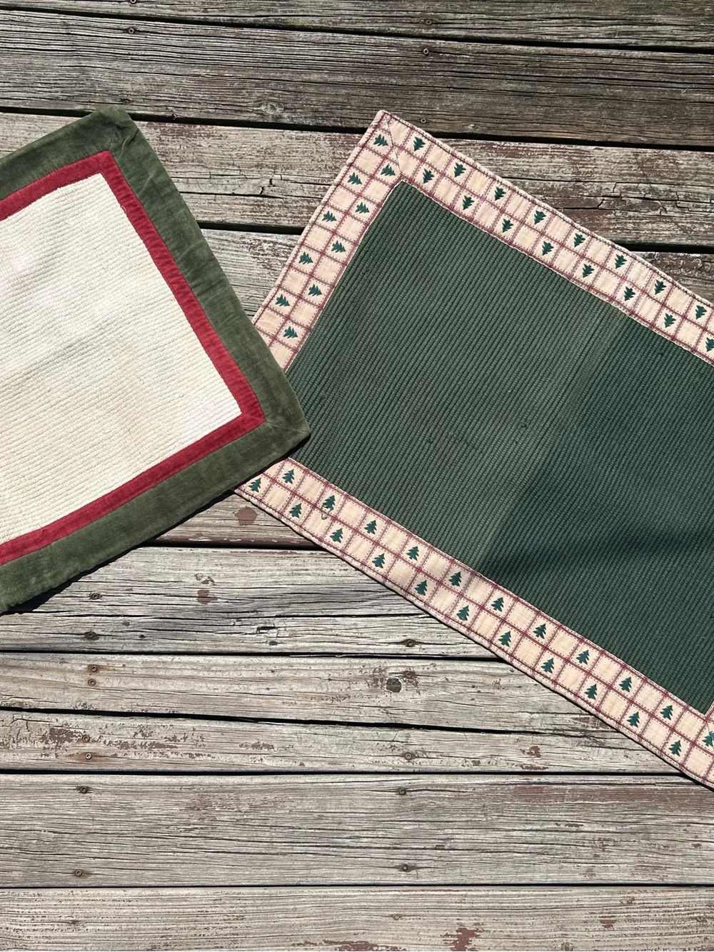 Source Unknown Green and Red Table Placemats with Cream Accents